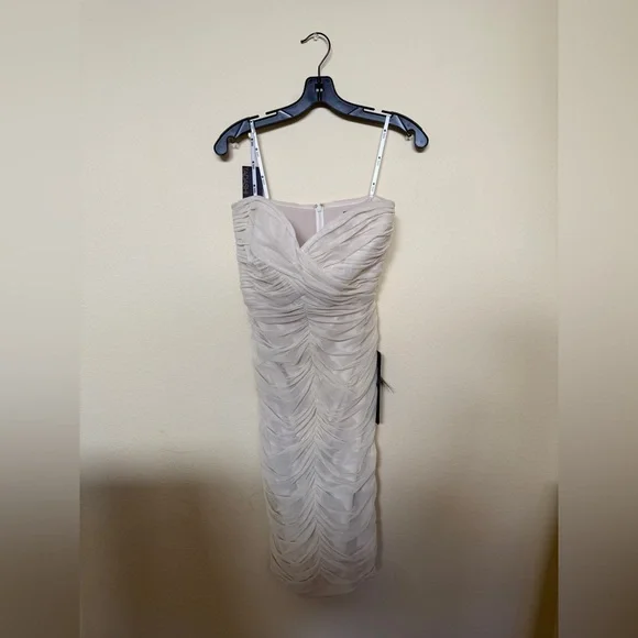 Neiman Marcus | Dresses | Neiman Marcus Strapless Cream Dress | Poshmark